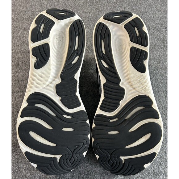 Brooks Glycerin GTS 22 Men\'s Road Running Shoes Size 13 Black White Sneakers